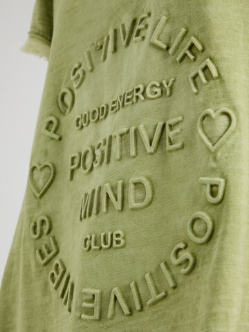 Zwillingsherz Shirt 'Positive Mind' in Green