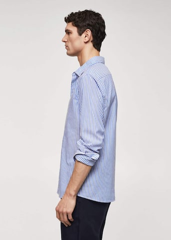MANGO MAN Slim Fit Hemd in Blau