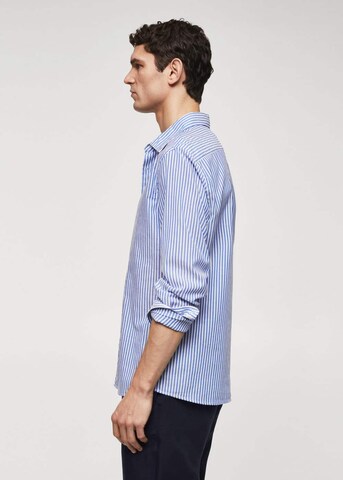 MANGO MAN Slim fit Button Up Shirt in Blue