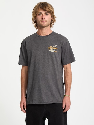 Volcom Тениска 'Back Country HTH' в сиво: отпред