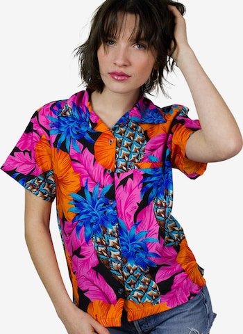 King Kameha Bluse 'Pineapple Hibiscus Black Line' in Pink: Vorderseite
