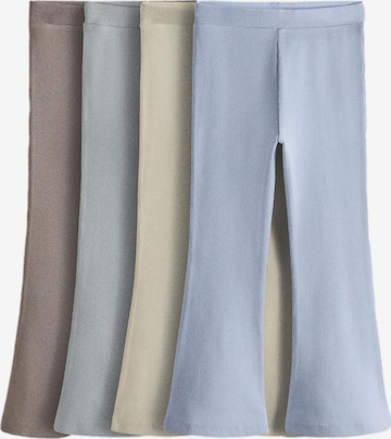 The Set Legíny – modrá: přední strana