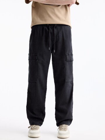 Loosefit Pantalon cargo Pull&Bear en gris : devant