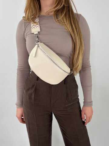 lePelou Gürteltasche 'THEA medium' in Beige