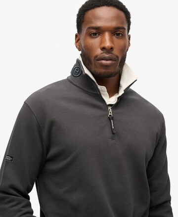 Sweat-shirt Superdry en gris