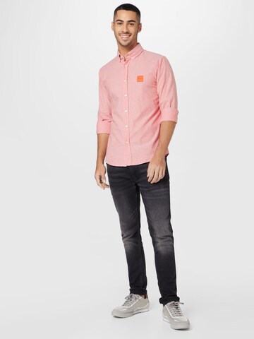 BOSS Orange Slim Fit Hemd 'Mabsoot' in Pink