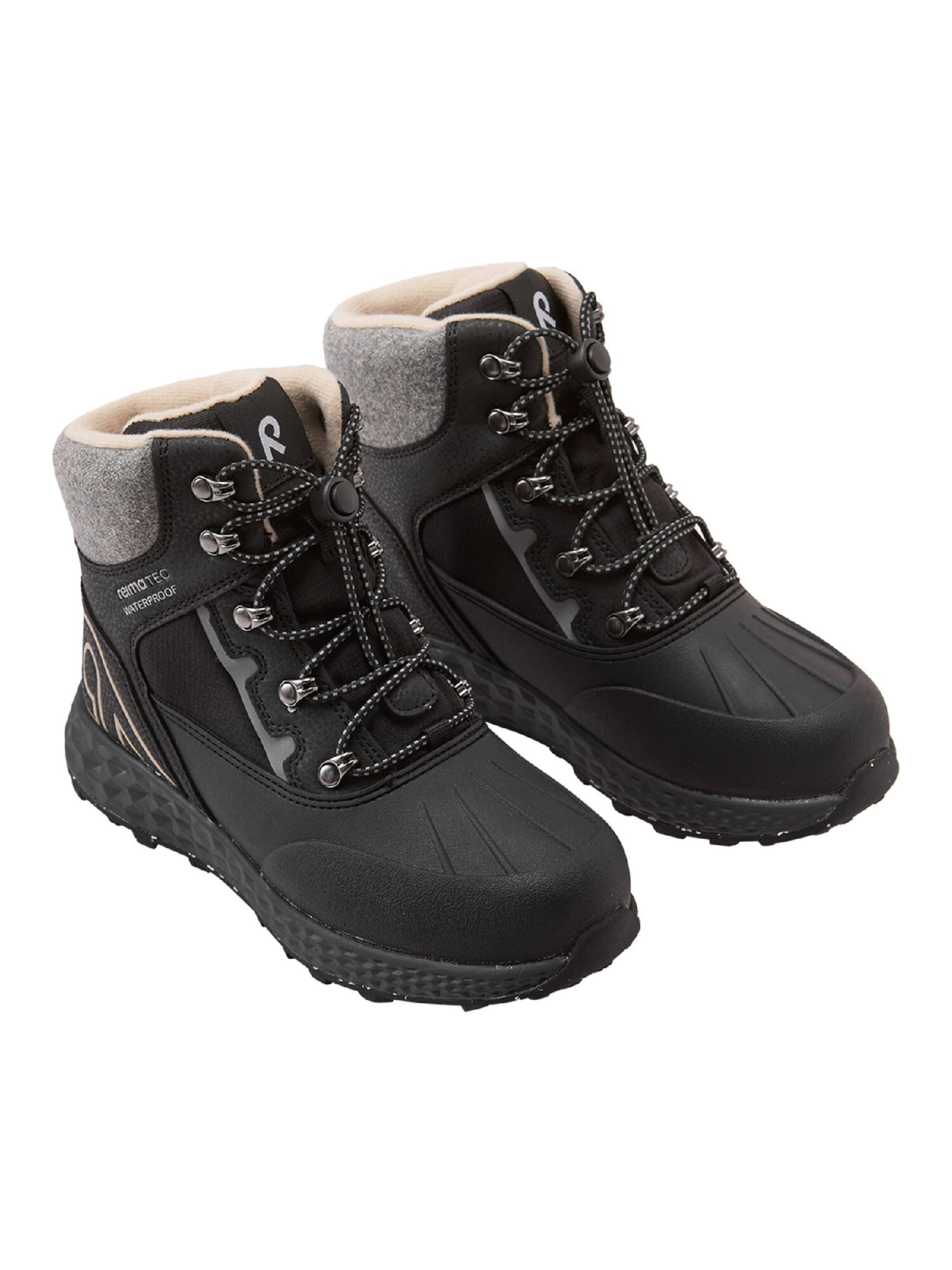 Reima Boot in Black: front