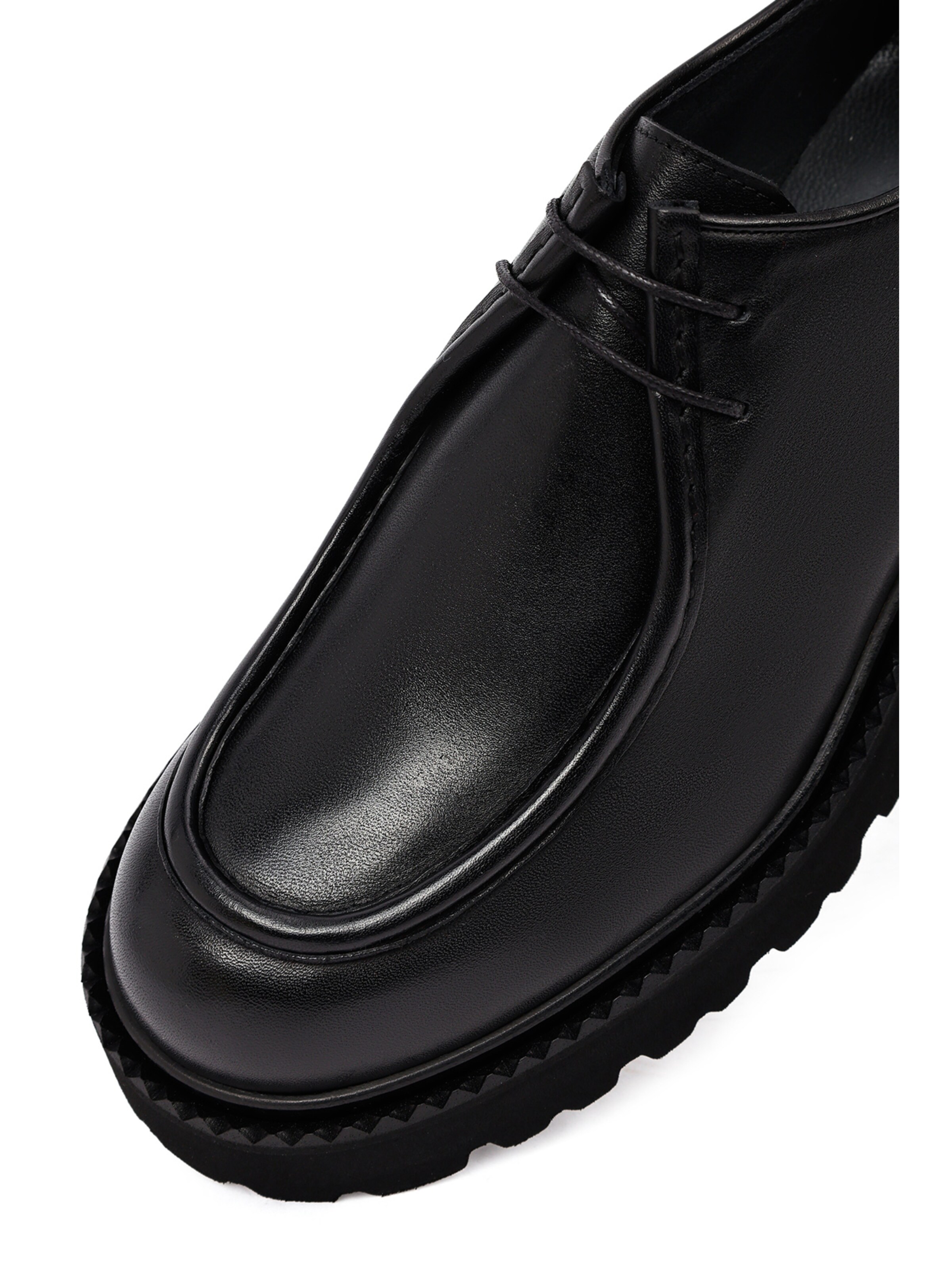 Chaussure à lacets Derimod en noir