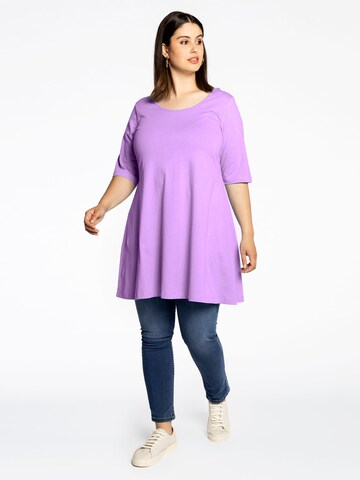 T-shirt 'LIEKE' Yoek en violet : devant