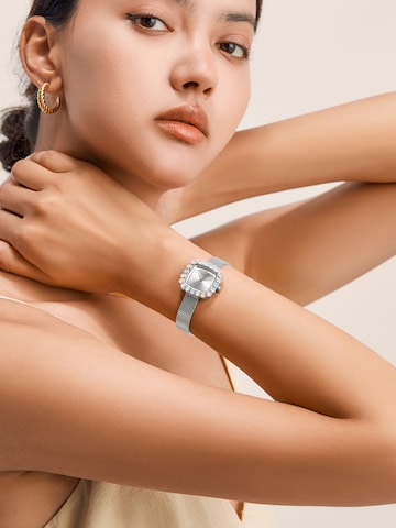 Orologio analogico 'Petals' di Victoria Hyde in argento: frontale