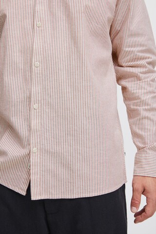 !Solid - Ajuste estrecho Camiseta en rojo
