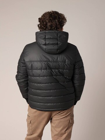 Veste d’hiver 'Molno' Deeluxe en noir