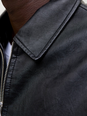 JACK & JONES Overgangsjakke 'JJLEON' i sort