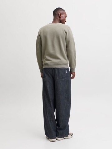 JACK & JONES Sweatshirt 'JJCleveland' in Groen