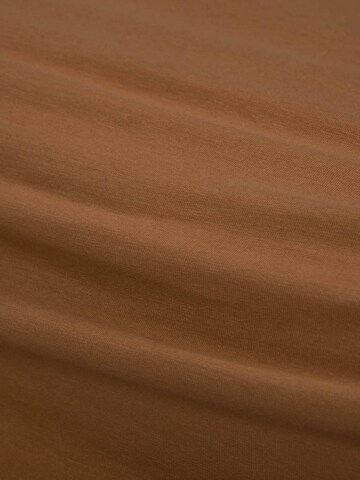 ESSENZA Bed Sheet in Brown