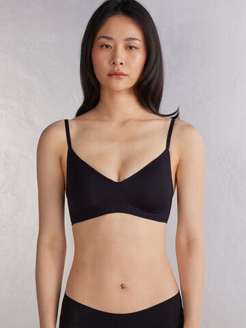 INTIMISSIMI T-Shirt BH 'Laila' in Schwarz