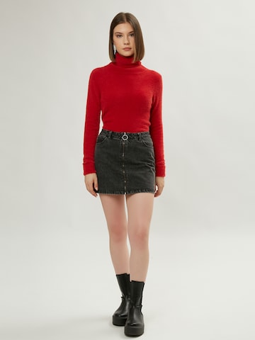 Influencer Pullover in Rot