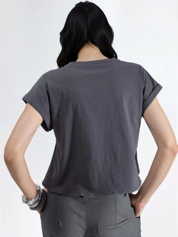 T-shirt Hiccup en gris