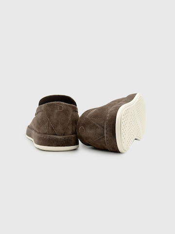Dutch'DSlip On cipele 'Refine (Size runs small, order one size up)' - smeđa boja