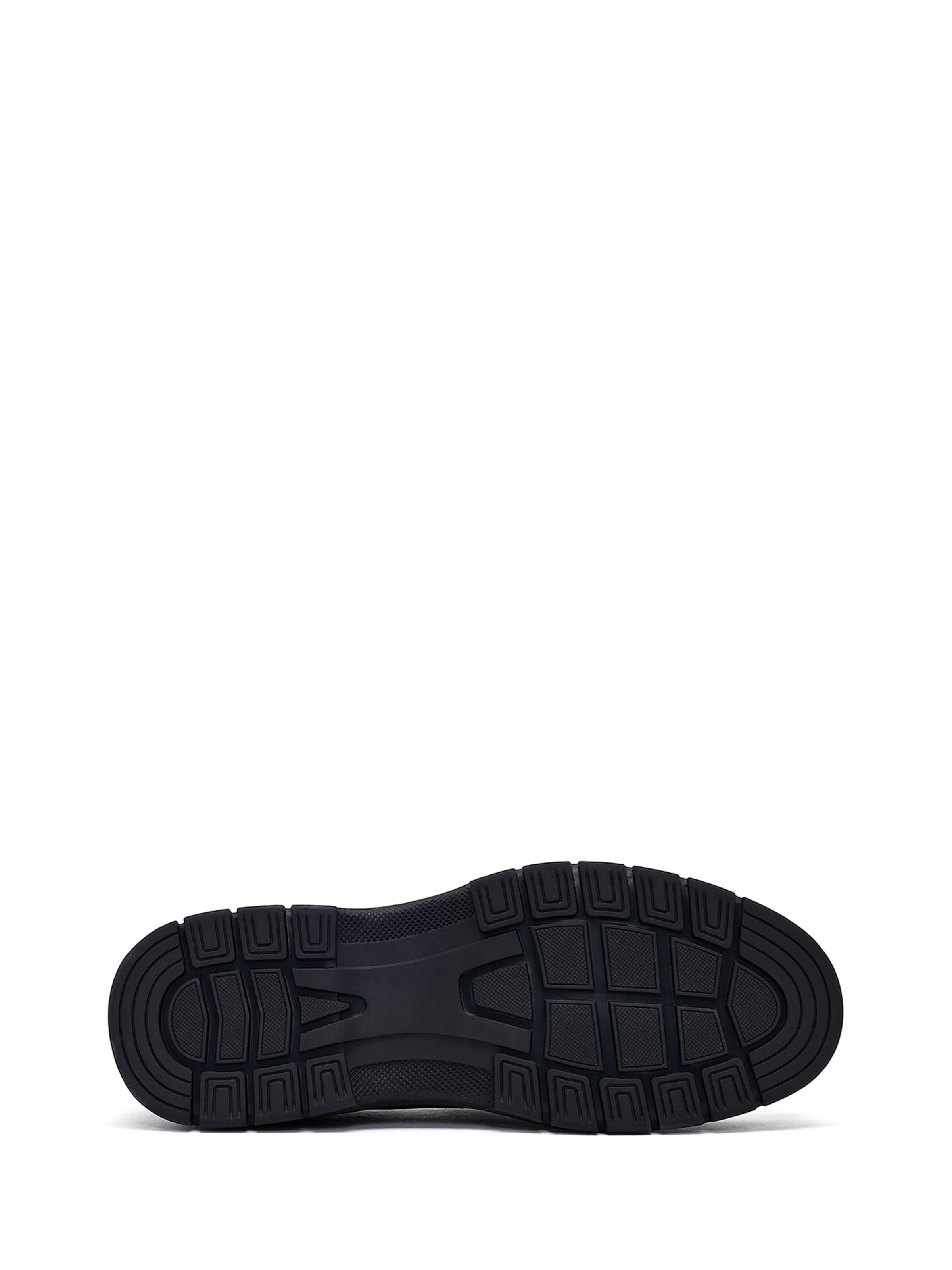 Derimod Slipper in Schwarz