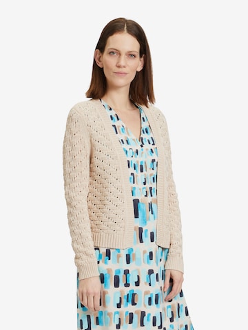 Betty & Co Knit Cardigan in Beige: front