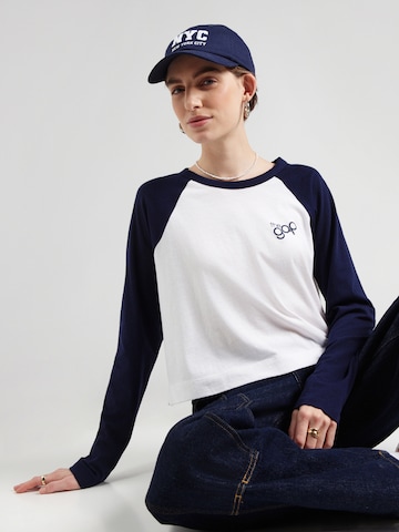 GAP Μπλουζάκι σε μπλε: μπροστά