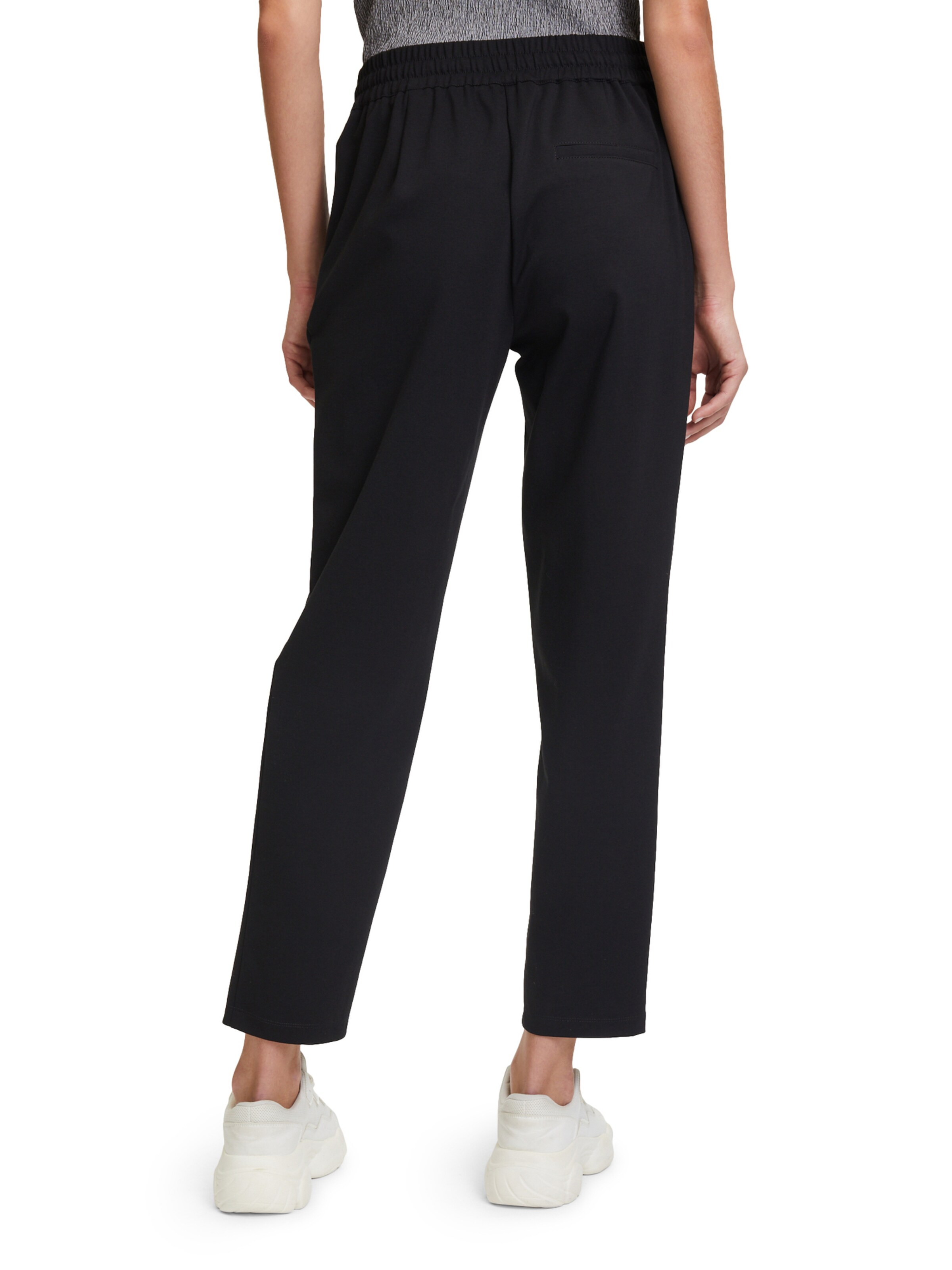 Betty & Co Slim fit Pants in Black
