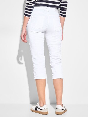 Coupe slim Pantalon 'Scarlett' CECIL en blanc