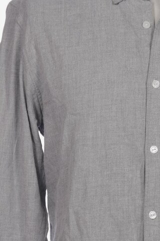 RVCA Button Up Shirt in M in Grey