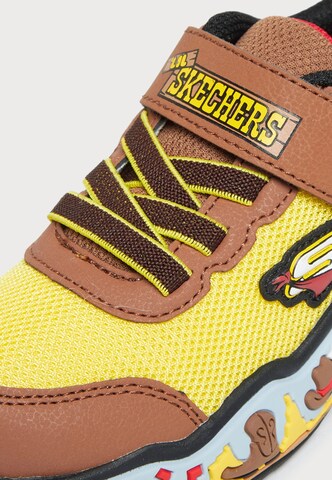 Sneaker 'Play Scene' di SKECHERS in marrone