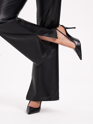 évasé Pantalon MYLAVIE by Sarah Harrison en noir