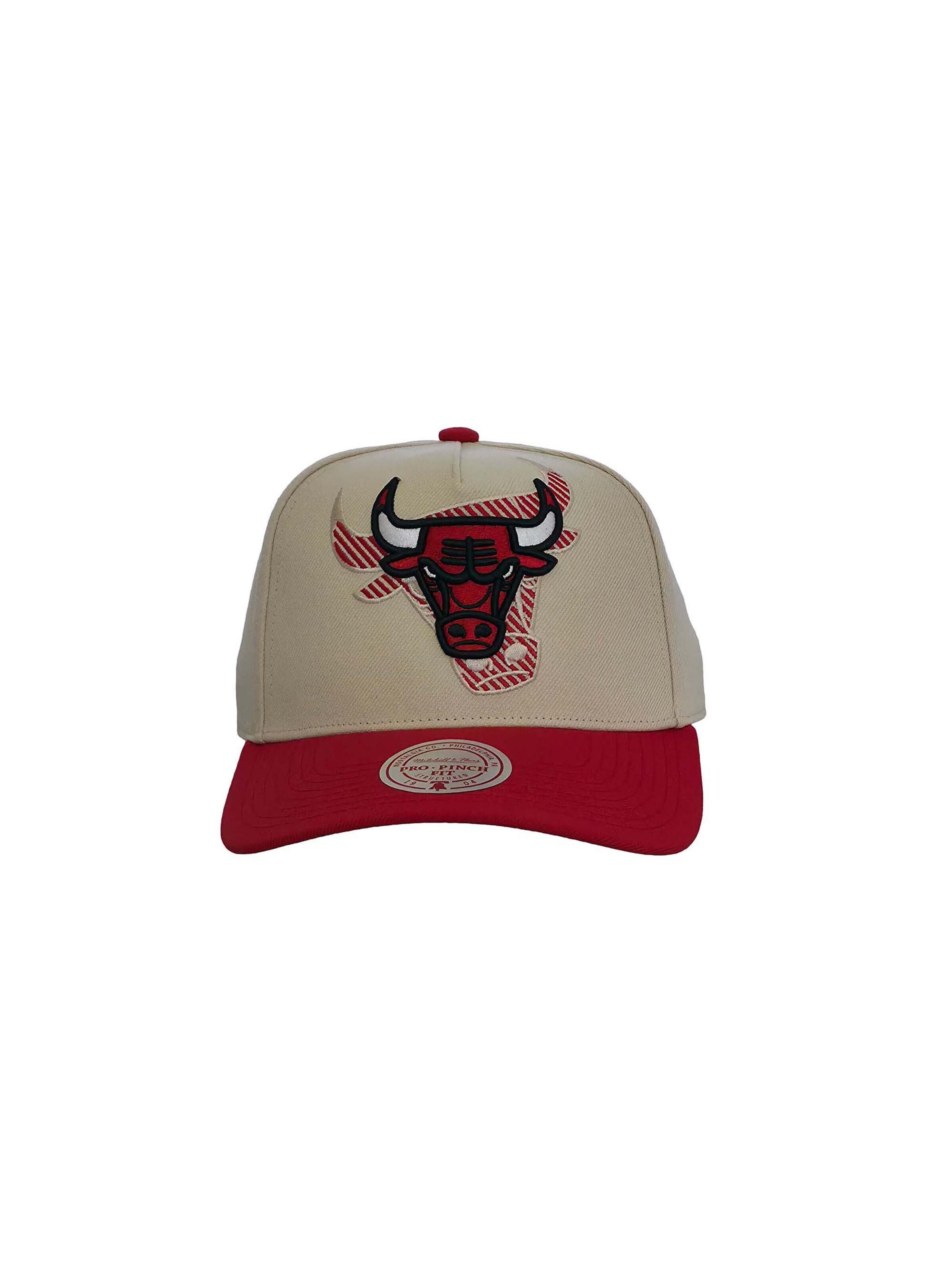 Mitchell & Ness Cap 'Chicago Bulls Off Tilted Pro' in White