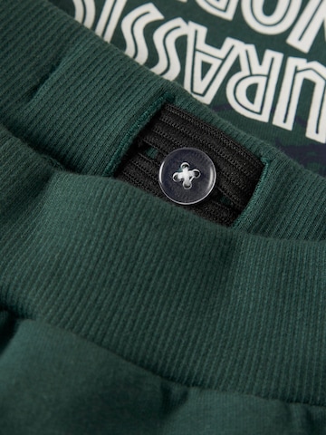 NAME IT - Tapered Pantalón en verde