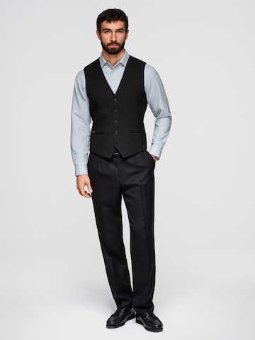 Ombre Vest in Black