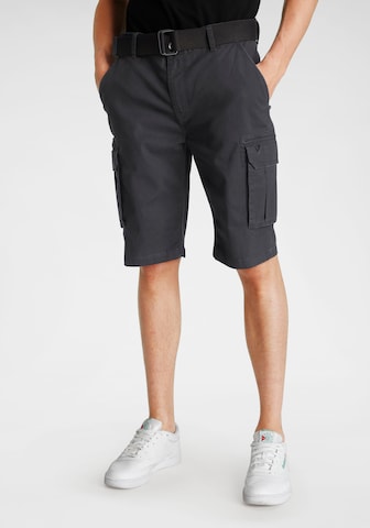 H.I.S Regular Cargo Pants in Grey: front