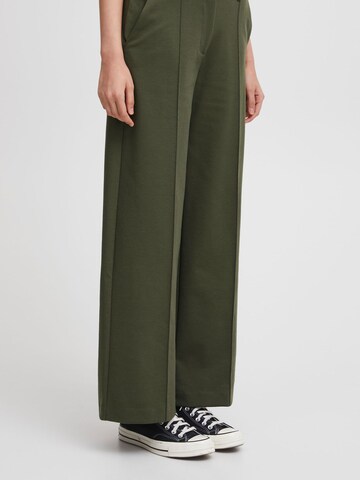 Wide leg Pantaloni con piega frontale 'Kate' di ICHI in verde: frontale