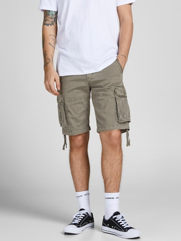 Loosefit Pantalon cargo 'Zeus' JACK & JONES en vert : devant