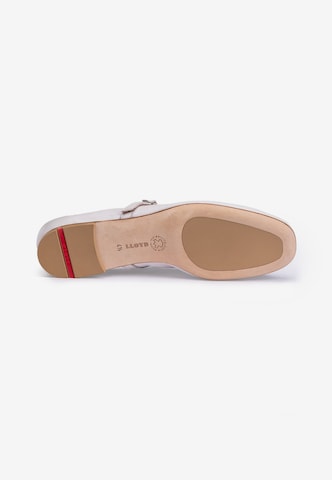 LLOYD Ballet Flats with Strap in White