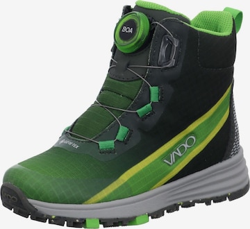 Vado Boots in Green: front