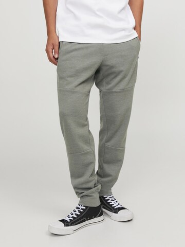 JACK & JONES Tapered Trousers 'Will Jair' in Green: front