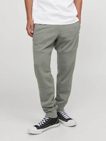 JACK & JONES - Tapered Pantalón 'Will' en verde: frente