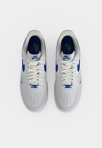 Baskets basses 'Air Force 1 '07' Nike Sportswear en blanc