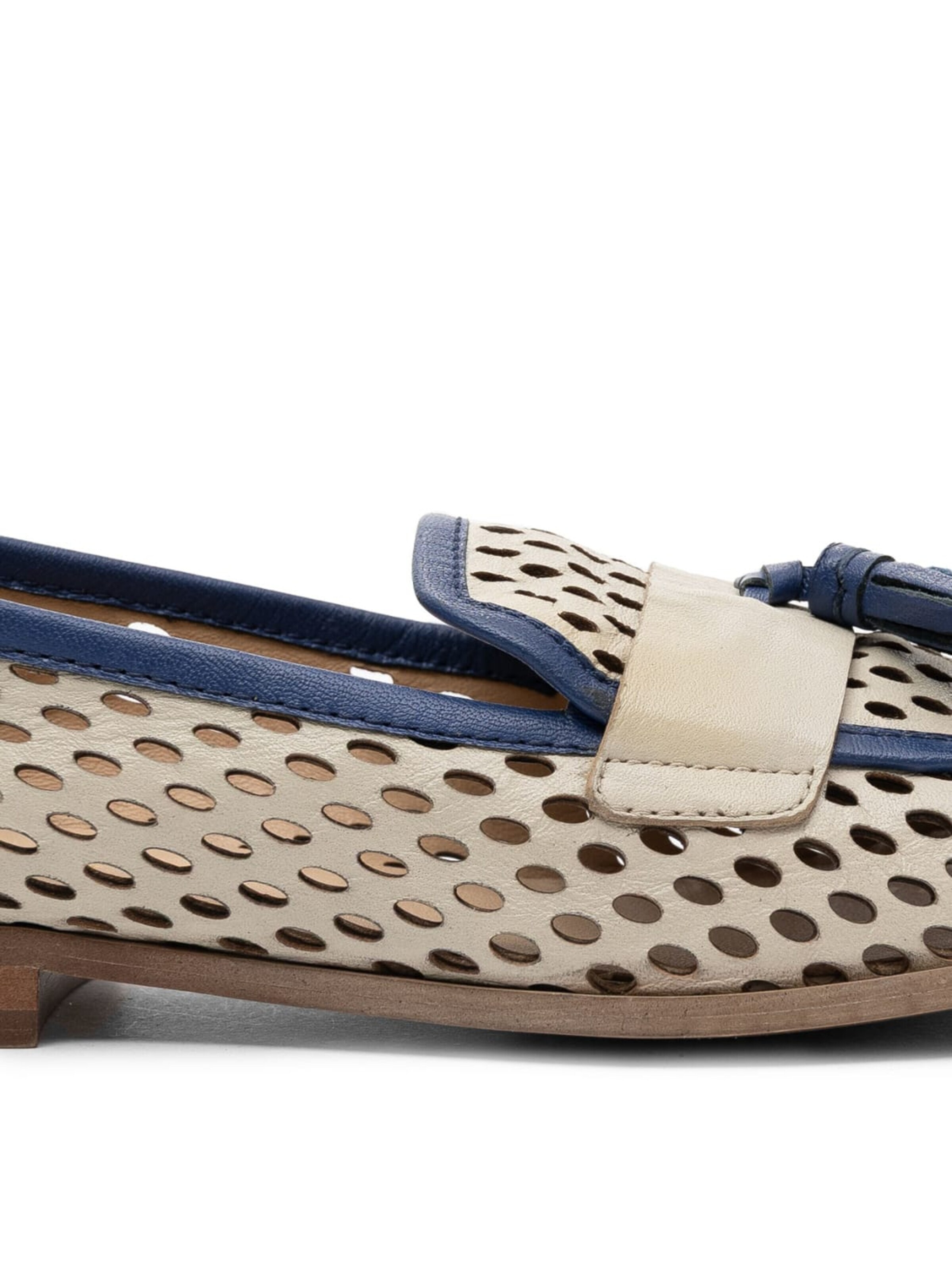 Maciejka Mocassins in Beige