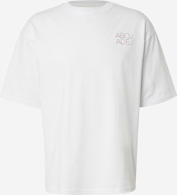 T-Shirt 'Nefasha' ABOJ ADEJ en blanc : devant