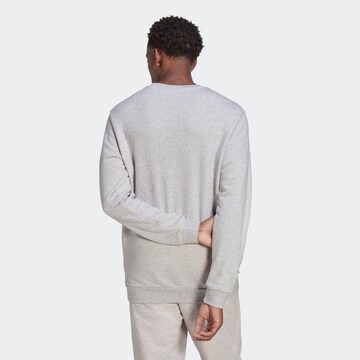 ADIDAS ORIGINALS Sweatshirt 'Essentials+ Made With Nature' in Grau