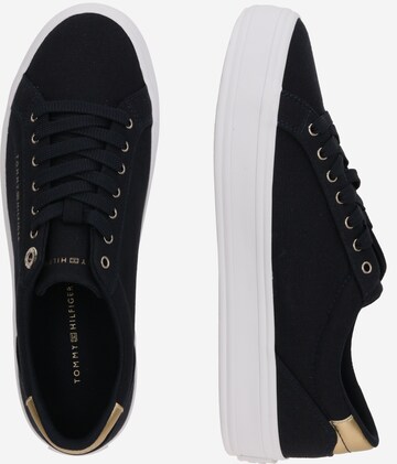 Sneaker low 'Essential' de la TOMMY HILFIGER pe albastru