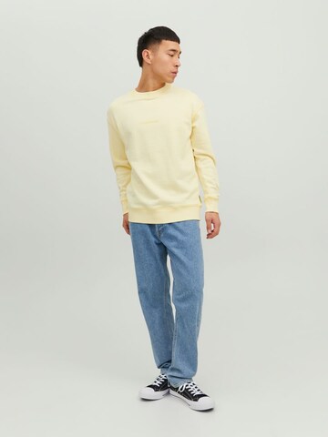 Sweat-shirt JACK & JONES en jaune