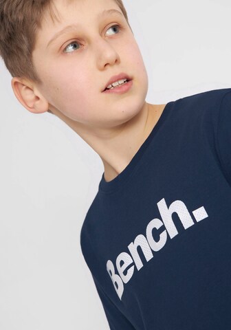BENCH Funktionsshirt in Blau