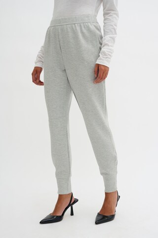 My Essential Wardrobe Tapered Hose in Grau