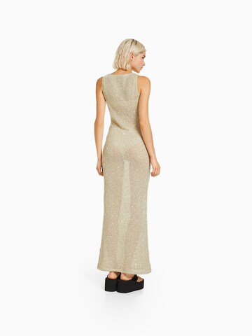 Bershka Kleid in Beige